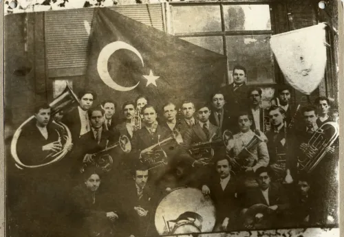Cumhuriyet’in Sesleri: Biga Musiki Birliği Bando Takımı - Fotoğraf 1