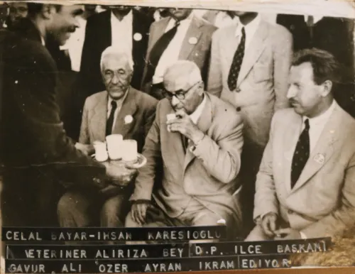 Cumhuriyetin Tanıklarından Biga: Celal Bayar’ın Ziyaretinden Kareler... - Fotoğraf 1