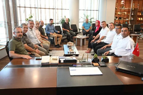 AK Parti Grup Başkanvekili Turan'dan Biga Belediyesi'ne Ziyaret