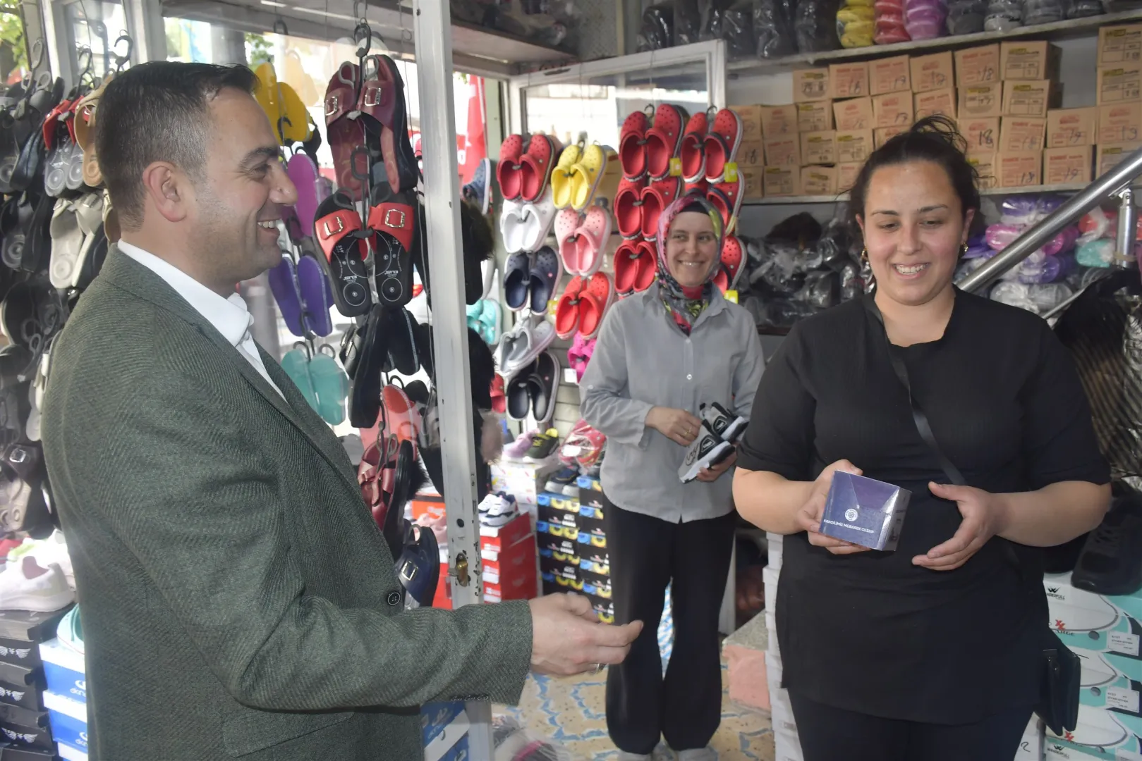 Başkan Erdoğan, Esnaf ve Vatandaşların Kadir Gecesini Kutladı