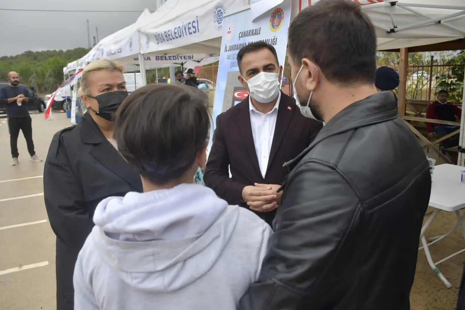 Biga Belediyesi Üniversite Öğrencileri İçin Stant Açtı