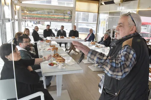 Esnaf Anlatıyor, Başkan Erdoğan Dinliyor