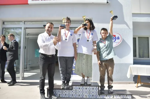 100. Yıla özel Yüzme Turnuvası Yapıldı - Fotoğraf 2