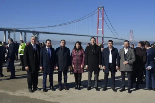 1915 Çanakkale Köprüsü'nden Yürüyerek Asya'dan Avrupa Kıtasına Geçildi - Fotoğraf 4