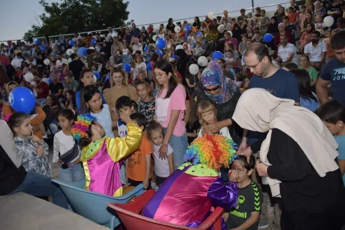 Alis Harikalar Diyarında Oyununa Yoğun İlgi - Fotoğraf 3