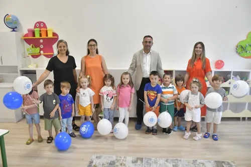 Başkan Erdoğan Miniklerin İlk Gün Heyecanını Paylaştı - Fotoğraf 3