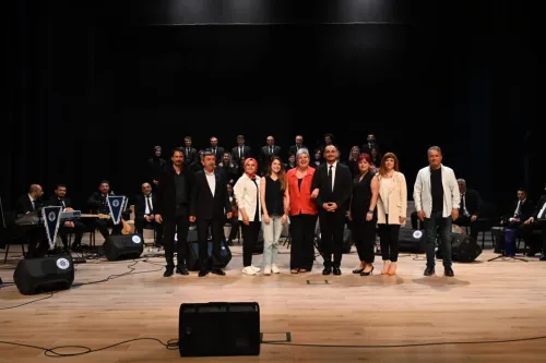 Belediye Korosu Türk Halk Müziği Konseri - Fotoğraf 1