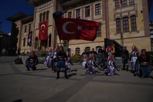 Biga Belediye Başkanı Alper Şen: ‘Biga Sadece Bir Yer Adı Değil, Bir Duruştur - Fotoğraf 3