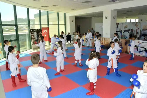 Biga Belediyesi Geleceğin Sporcularını Yetiştiriyor - Fotoğraf 4