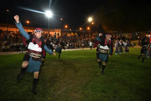 Biga Belediyesi Uluslararası Halk Oyunları Festivali Göz Doldurdu - Fotoğraf 7