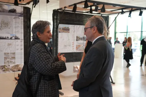 Çiçeklidede Meydanı’nın Geleceği İçin Biga’da Ortak Akıl Buluşması - Fotoğraf 1