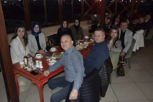 Meclis Üyeleri ve Aileleriyle İftarda Buluşuldu - Fotoğraf 1