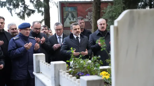 Mehmet Çavuş, Biga’da Dualarla Anıldı - Fotoğraf 4