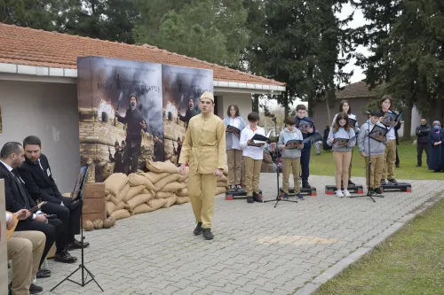 Seddülbahir Destanının 107. Yılında Mehmet Çavuş Anıldı - Fotoğraf 4