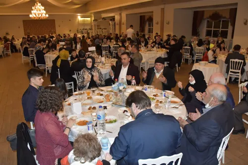 Şehit Aileleri ve Gaziler İle İftarda Buluşuldu - Fotoğraf 1