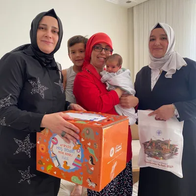 Yeni Doğan Bebeklere Ziyaretler Devam Ediyor - Fotoğraf 2